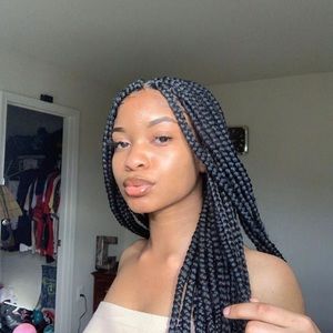 Meet your Posher, Chekinia